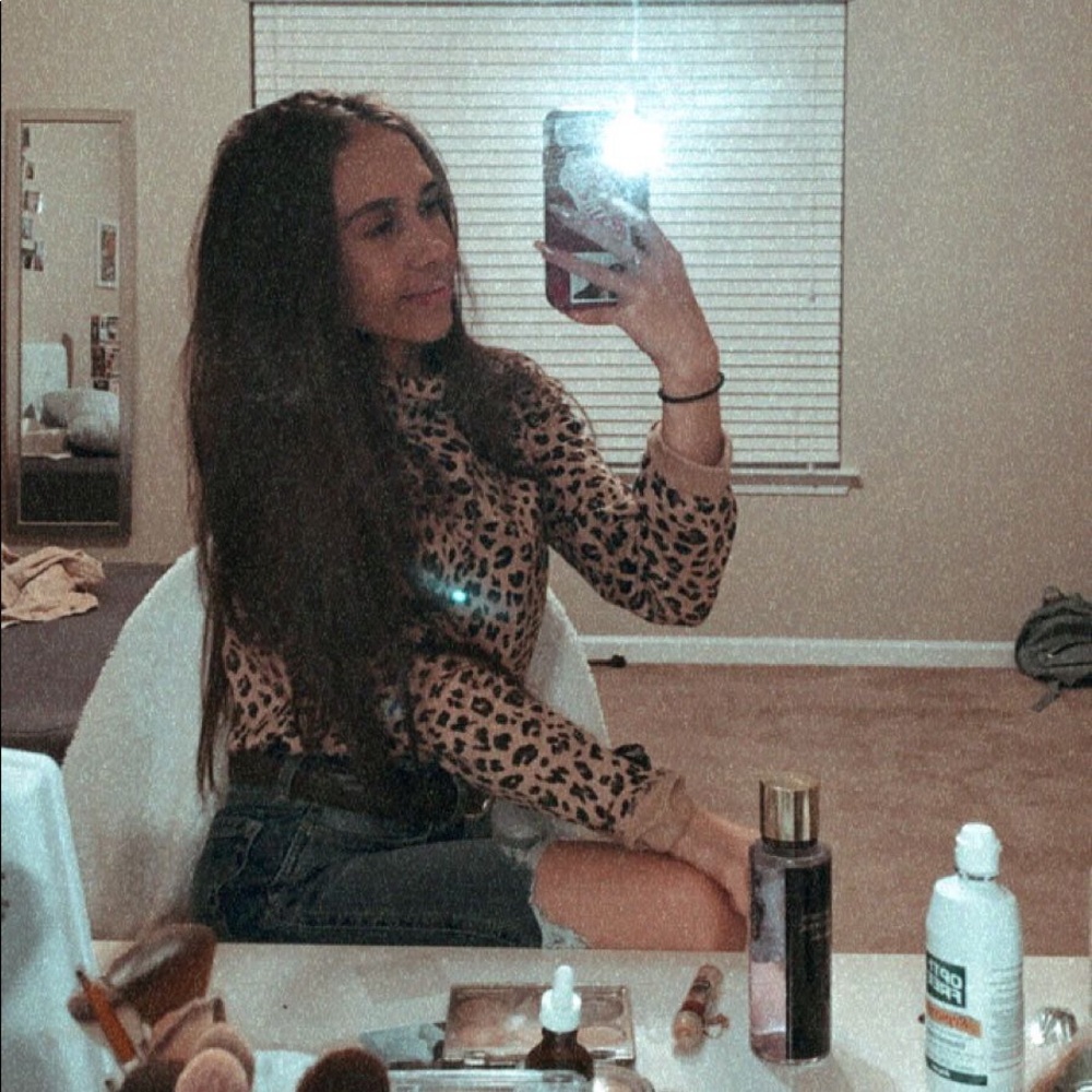 Meet your Posher, Gabriella